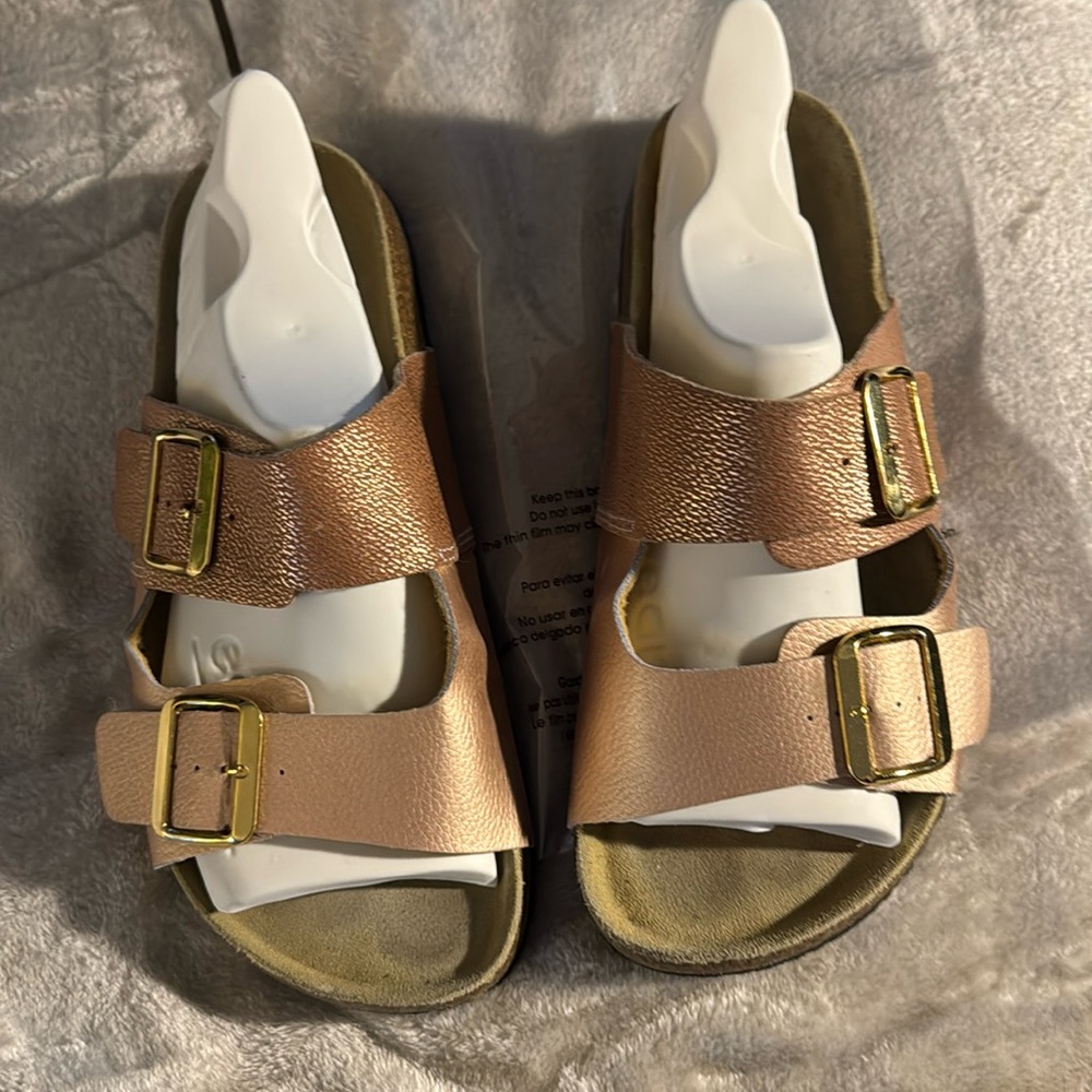 Serra barely used size 7 leather Rose Gold slippers from a smoke free home